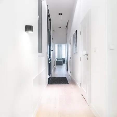 Spacious In The Center- Main Square 300m شقة فروتسواف